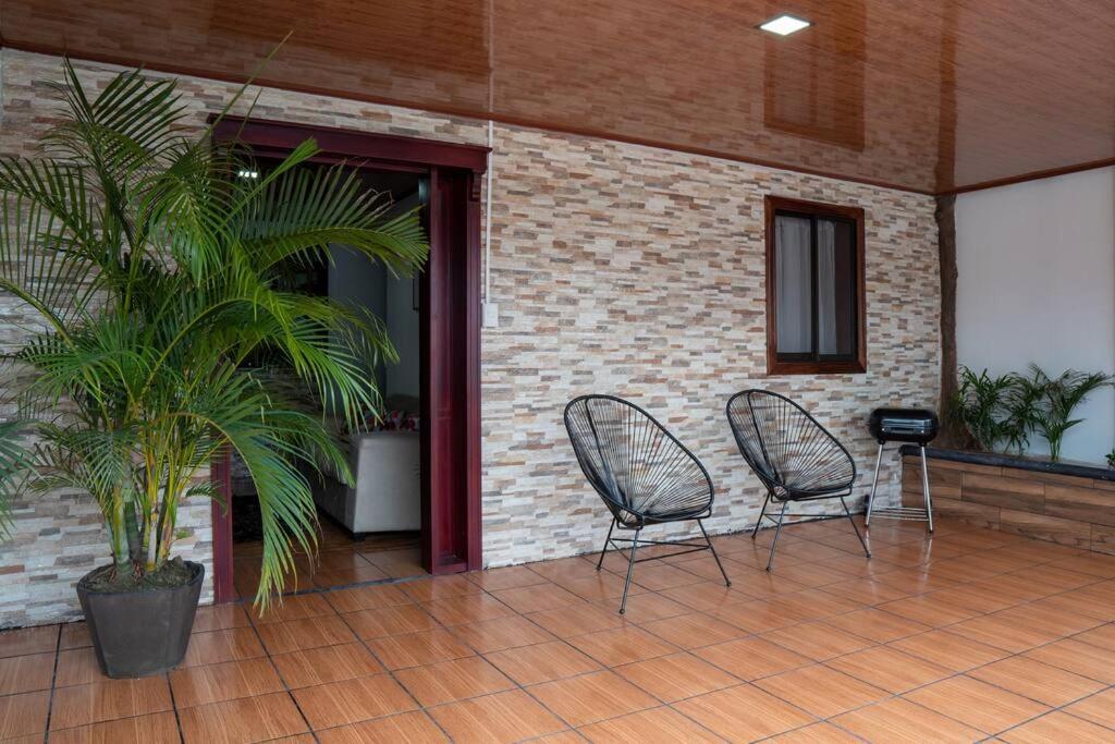 Villa Tony'S House à La Fortuna Extérieur photo
